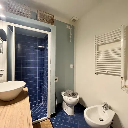 Apartment- Con Parcheggio Vicino Lejlighed